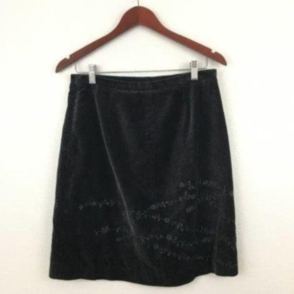 J.Crew Black velvet skirt with floral detail